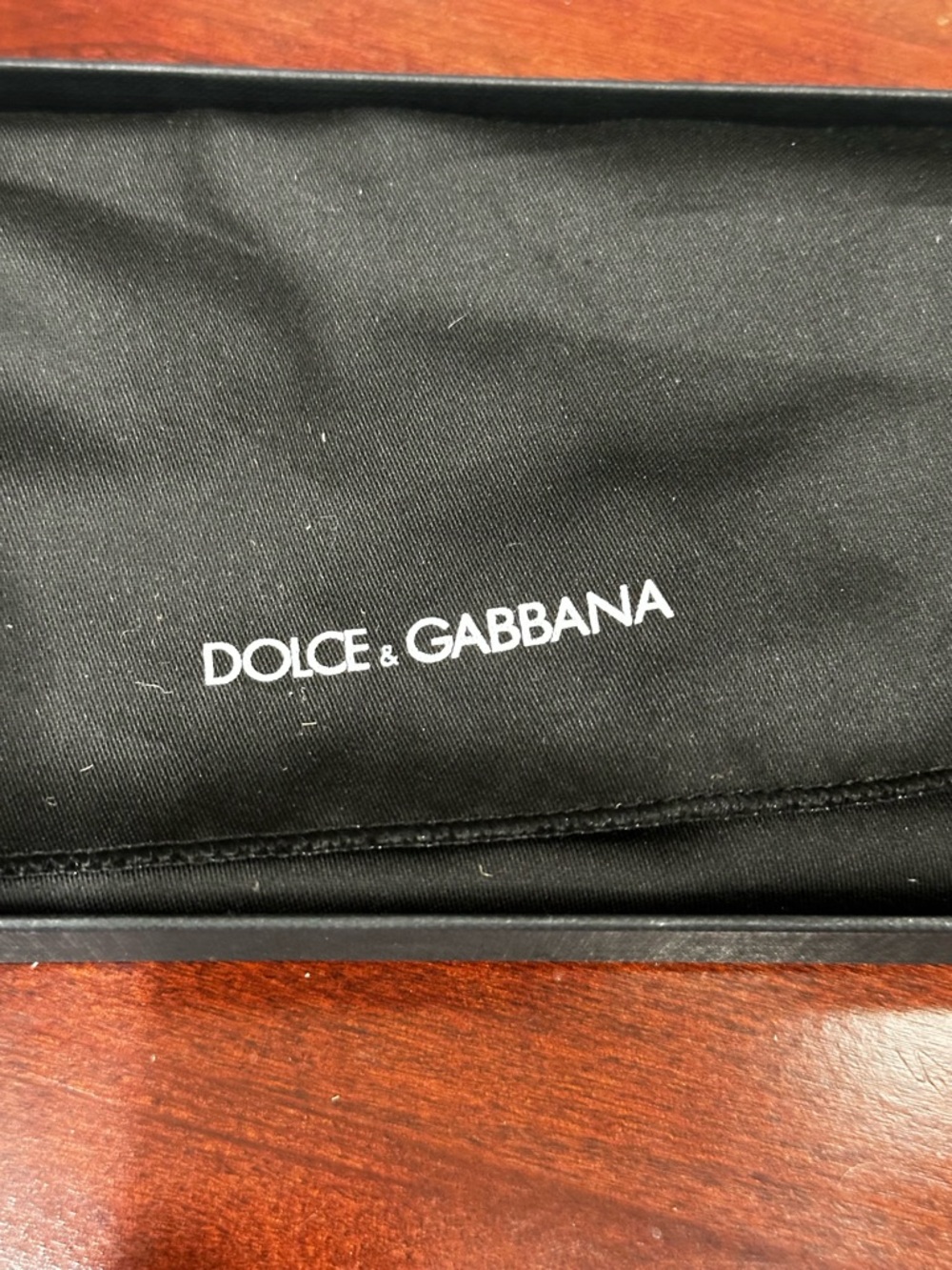 D&G Mini Espadrille Tassel Charm Keychain New With Box - Picture 12 of 12